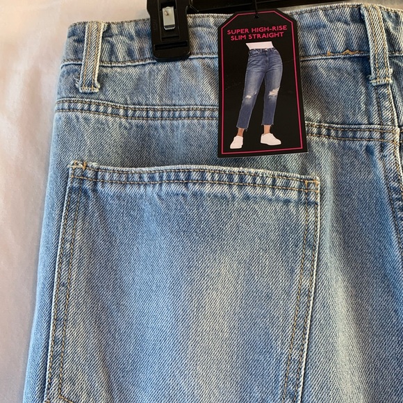 Blue ripped jeans - Picture 10 of 12